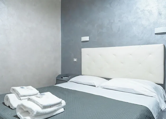 Planet Hotel
